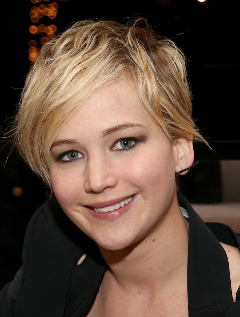 Jennifer+Lawrence+Short+Hairstyles+Messy+Cut+F7DYuKMVNr1x